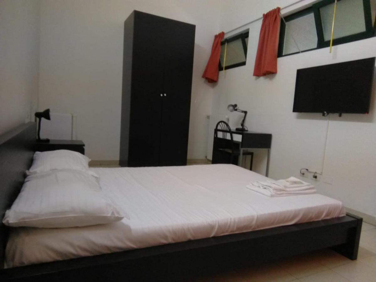 La Cordata Accommodation - Brodolini 24 Чинизело Балсамо Екстериор снимка